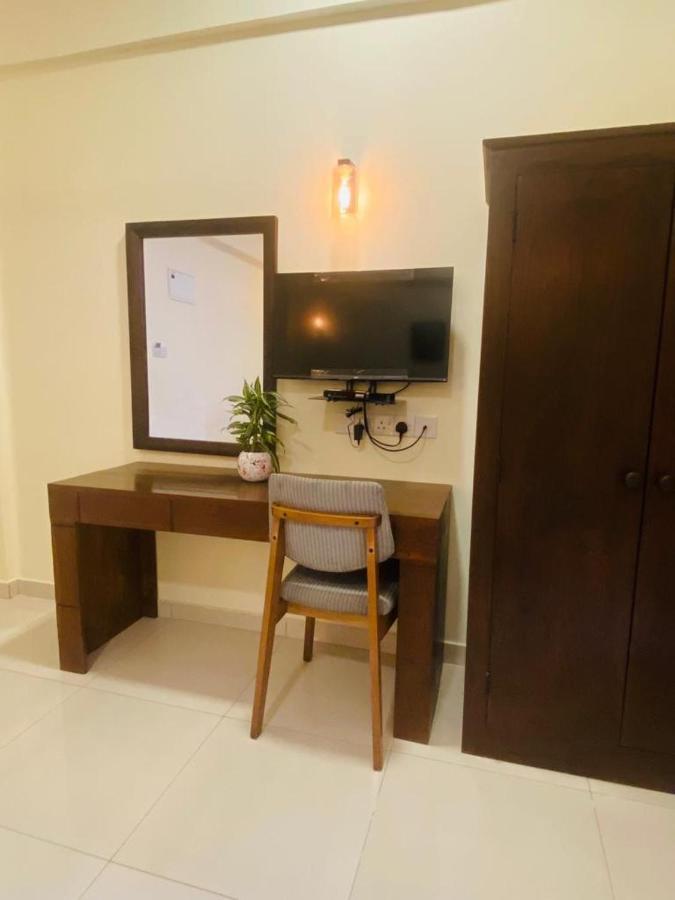 Hotel Northway バブニヤ エクステリア 写真