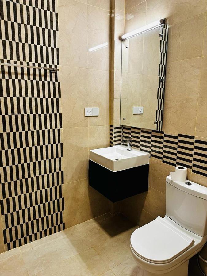 Hotel Northway バブニヤ エクステリア 写真
