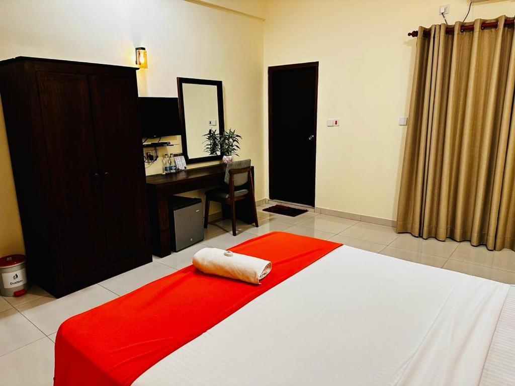 Hotel Northway バブニヤ エクステリア 写真